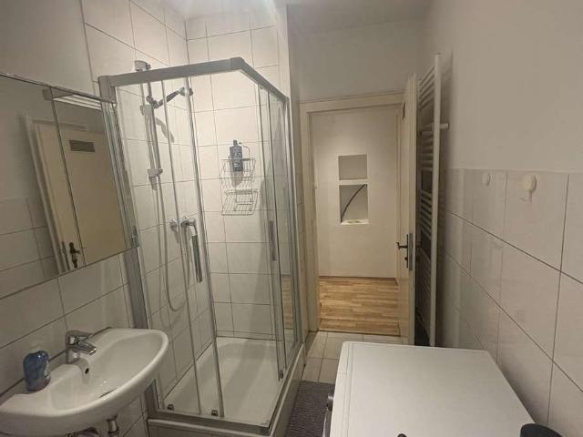 Erdgeschosswohnung mit Terasse – Top Lage an der Stadtgrenze Nürnberg/Fürth