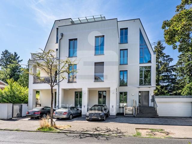 Erdgeschoßwohnung mit Terrasse und Gartenanteil in bester Lage von Köln!
