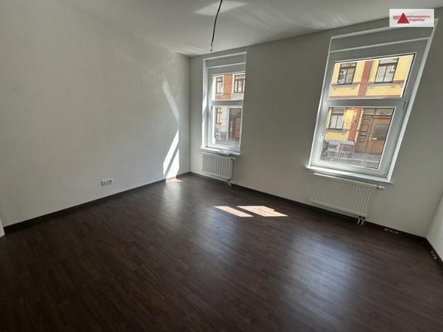 Erdgeschosswohnung mit Terrasse und modernem Bad