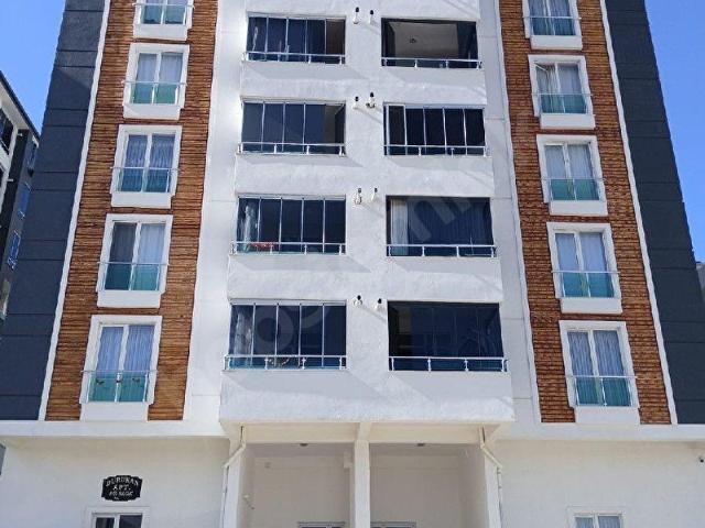 EREĞLİ de HAYAT 1 EMLAK tan Talatpaşa Mah. Opet yanı SATILIK 3+1 DAİRE