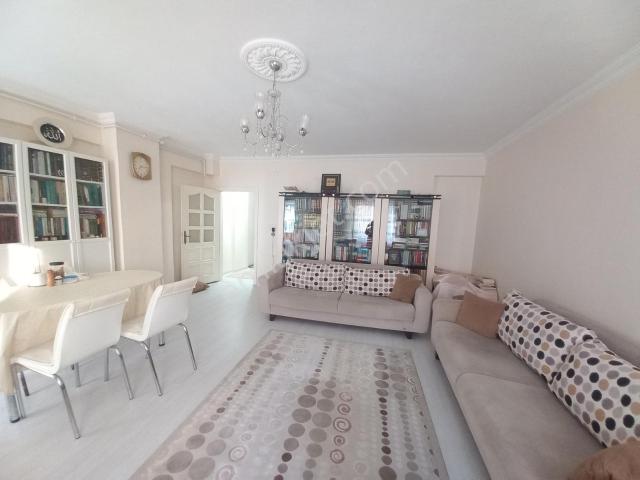 Şeref Emlak Satılık 3+1 Daire 6,750,000 Tl