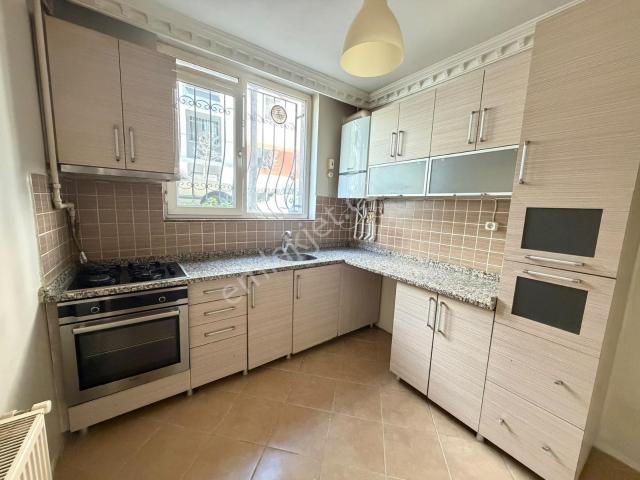 Şeref Emlak Yenidoğan Kiralık Daire 32,000 Tl