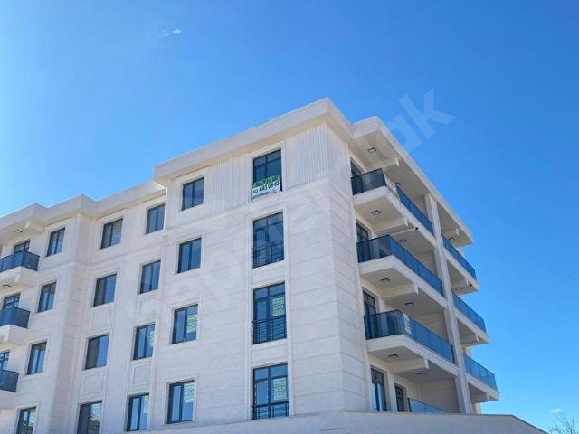 ŞEREFİYE MAHALLESİNDE SATILIK SIFIR GENİŞ 2+1 DAİRE