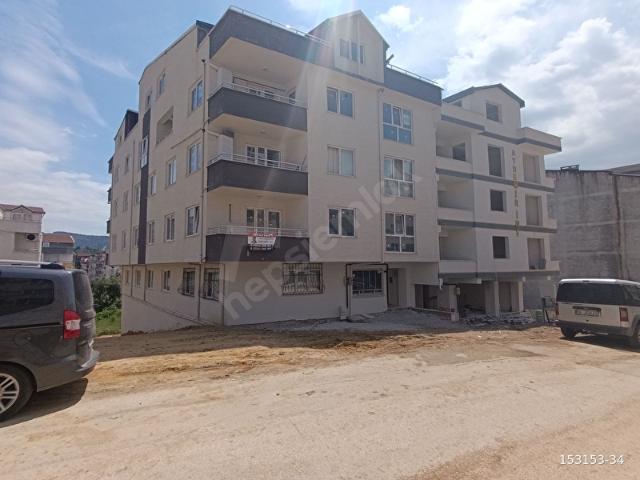 ŞEREFİYESİ YÜKSEK CADDE ÜSTÜ ARA KAT SIFIR SATILIK 3+1