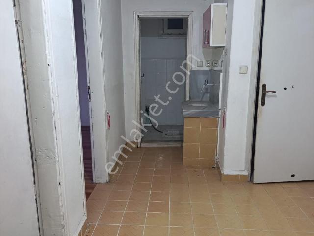 Şerefiye Mahallesi'nde 2+1 Doğalgaz Kapıda Satılık Daire