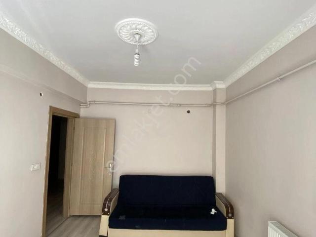 Şerefiye Mahallesinde Satılık 1+1 Daire
