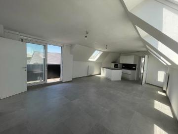 EREMBODEGEM Lichtrijk & energiezuinig dakappartement