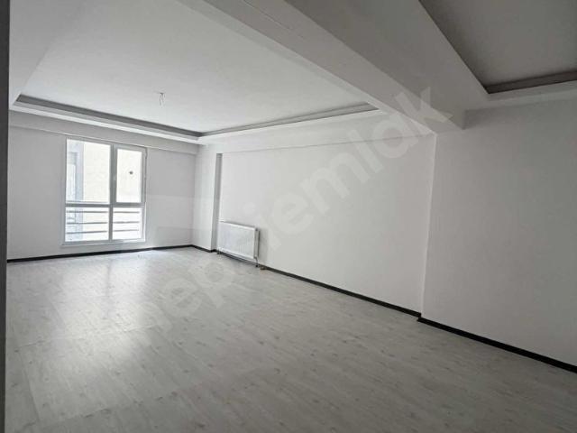 EREN YAPIDAN SATILIK DAİRE