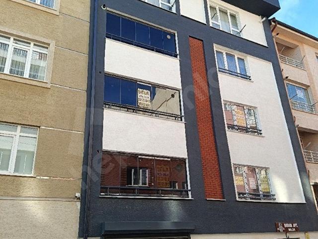 ERENKÖY MAHALLESİ SATILIK 2+1 KOMBİLİ İSKANLI ARA KAT DAİRE