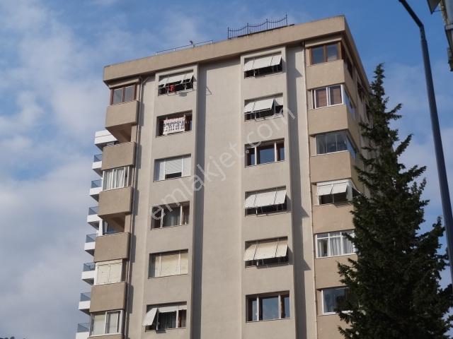 Erenköy Minibüs Cad.genç Apt.kombili Ferah Lüks Daire 3+1,130m2
