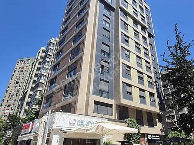 Erenköy Ethemefendi Caddesinde Oturuma Hazır Boş 3+1 115m2