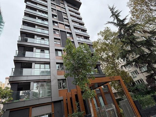 ERENKÖY KAŞANELERDE 3+1 110M2 NET BALKONLU ARA KAT SIFIR