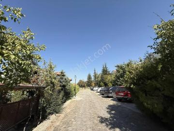 Erenköy Komando Caddesi 6+2 Satılık Villa takasa Açık
