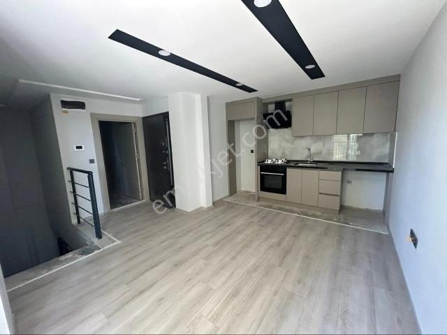 Erenköy'de 3+1 Satılık Bahçe Dubleksi Sıfır Daire