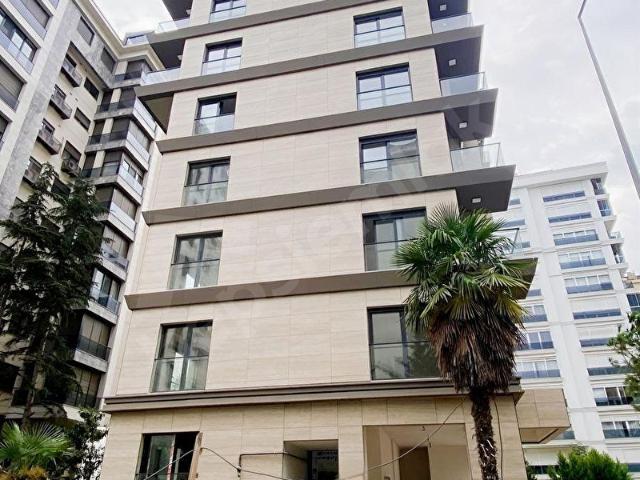 ERENKÖY'DE BAĞDATA YAKIN 110 M2 BALKONLU EBEVEYNLİ SIFIR