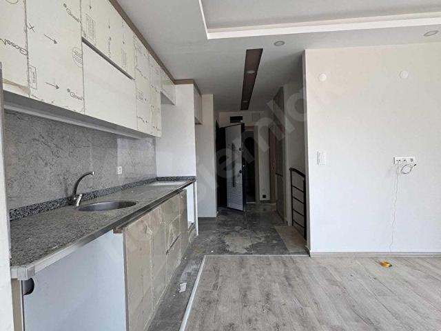 ERENKÖY'DE EMSALSİZ 3+1 SATILIK DAİRE !