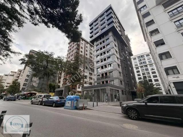Erenköyde Çift Tapu 300 M2 Teraslı Deniz Manzaralı Konsept 6+2