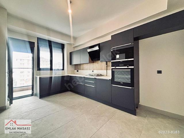 Erenköyde Site Özellikli Binada 120 m2 Net 3+1 Balkonlu Daire EMLAK MASASI