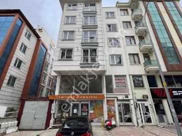 Erenler Mah. Yüksek Kira Getirili Ana Cadde Üzeri 2+1 Daire