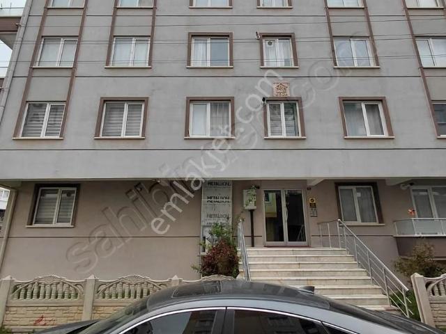 Erenler Mah Satılık 1+1 Lüks Daire Dairemiz Merkezi Yerde