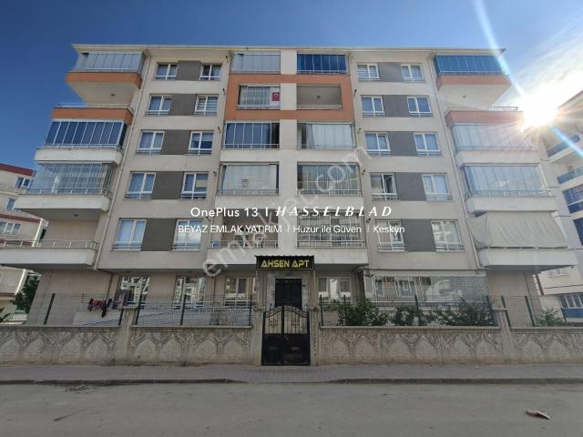 Erenler Mahallesi'nde Başak Cd Yakın Emin fuzul Evime Uygundur
