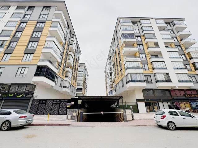 Erenler Mh. Beytepe Konutlarında Ferah Ve Kullanışlı 2+1 Satılık