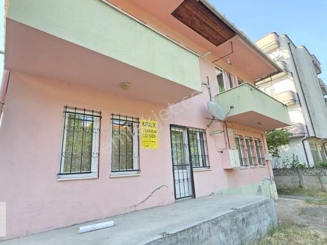 Erenler Belediyesine Yakın Bahceli 3+1 Kiralık Daire