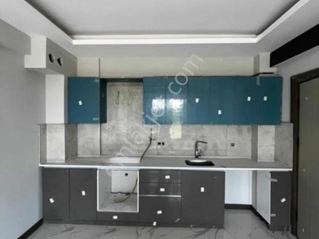 Erenler De Kuriş İş Merkezi Arkasında 2+1 90m2 Bahçeli Daireler