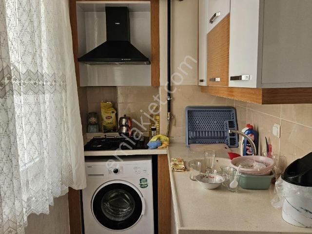 Erenler Sevgı Yolunda 1+1 Devlet Memuru Kıracılı Acıl Satılık Da