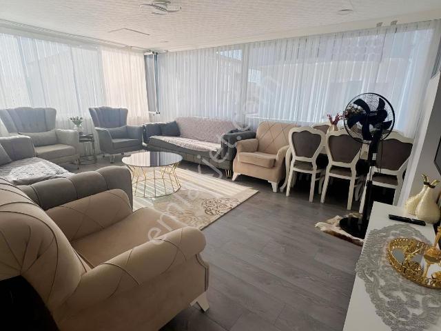 Erenlerin Merkezinde Full Bakımlı Geniş 3+1 Daire