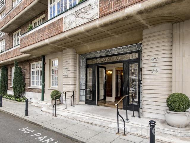 Eresby House, 1 57 Eresby House, London, SW7 1BG, United Kingdom | 2 bed apartment for rent #121567456 | Rentberry