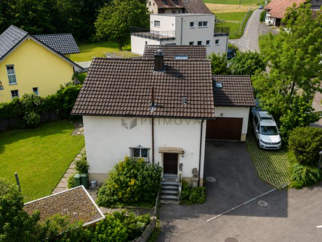 Erfüllen Sie sich Ihren ganz persönlichen Wohntraum Einfamilienhaus mit grossem Garten und guter Autobahnanbindung sucht einen neuen Besitzer