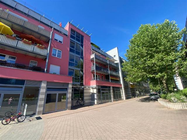 Erfurt* Karree am Südpark* renovierte große 1 Zimmer Wohnung mit Balkon* sep. Küche* Wannenbad