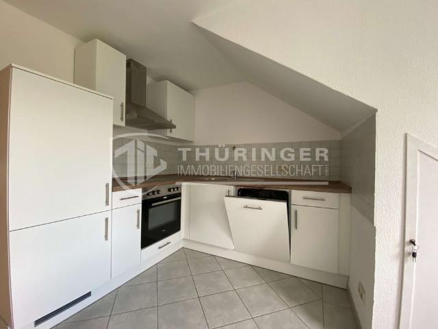 Erfrischende Dachgeschosswohnung mit EBK in herrlicher Lage