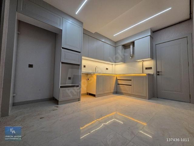 ERGÜN AYDIN'DAN 2+1 120m2 Köşe Konumda Arakat Lüx Daire