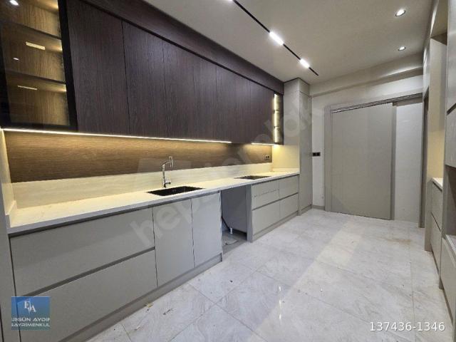 ERGÜN AYDINDAN YENİŞAFAK MAHALLESİNDEPARK CEPHELİ, BUTİK SİTE İÇERİSİNDE SATILIK 3+1 DAİRELER