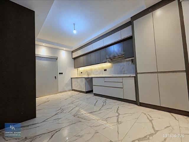 ERGÜN AYDIN'DAN Adalet'de Merkezi Konumda 3+1 180m2 Arakat Daire