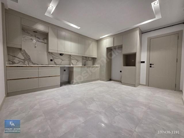 ERGÜN AYDIN'DAN Aytemiz Petrol Yakını 2+1 130m2 E.Banyolu Daire