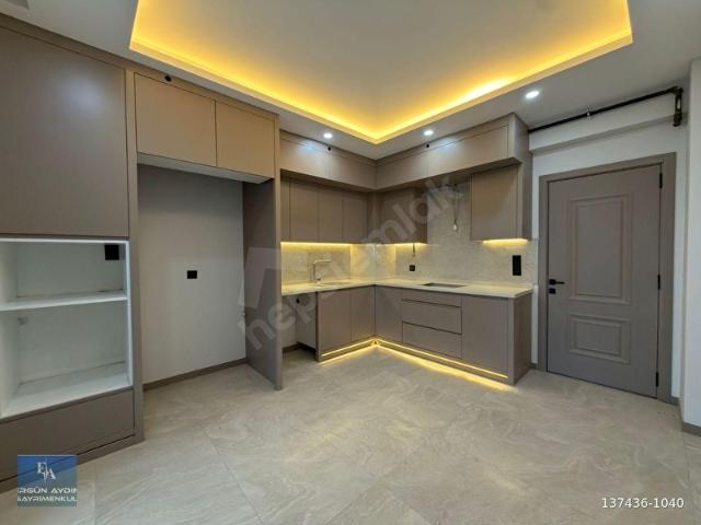 ERGÜN AYDIN'DAN CİNKAYA BULVARINDA 3+1 155M2 ARAKAT LÜX DAİRE