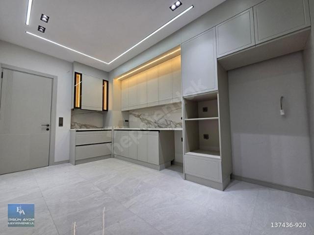 ERGÜN AYDIN'DAN Şemikler'de 2+1 110m2 Arakat Lüx Daireler