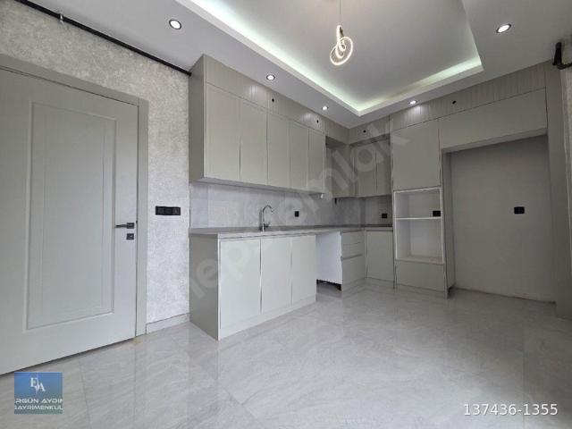 ERGÜN AYDINDAN Gümüşçay Mahallesi'nde 2+1 120m2 Ebeveyn Banyolu Lüx Daire