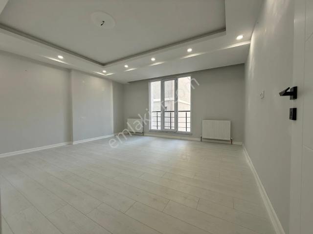 Ergünler İnşaattan Hastane Arkasında 2+1 Kiralık Daire