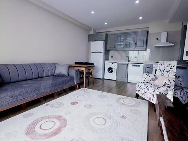 ERGUVAN_CADDESİNDE_SIFIR_EŞYALI MEMUR_KİRACILI_SATILIK 1+1