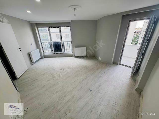 ERGÜVENCUMA PAZARINA YAKIN MANZARALI YATIRIMLIK2+1 FIRSAT DAİRE