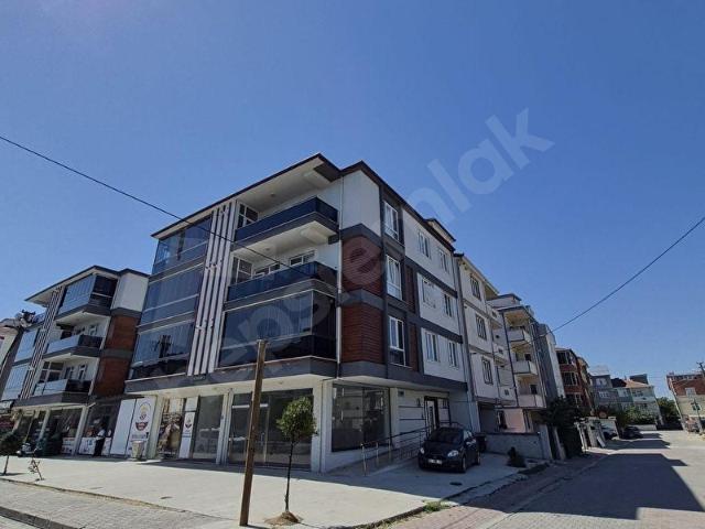 ERGENE CUMHURİYET MAHALLESİ YENİ LÜX KİRALIK 2+1 DAİRE