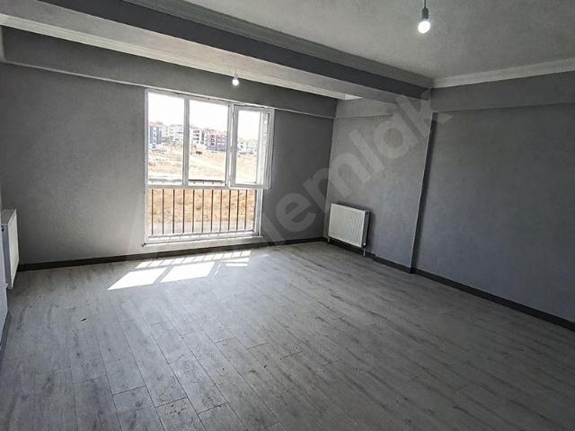 Ergene Cumhuriyet Mahallesinde 2+1 Satılık Daire