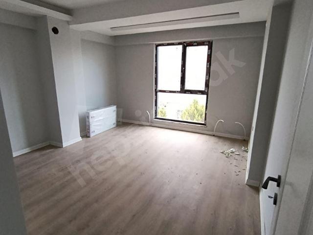 ERGENE SAĞLIK MAH 2+1 SATILIK DAİRE