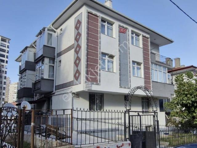 Ergenekon Mah. Kızılcahamam Cad. Yakını Ara Kat Kiralık 3+1