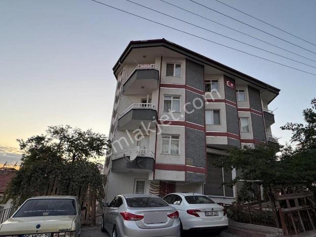 Ergenekon Mahallesi’nde 125 M² – Güneybatı Cephe – Şehir Manzaralı – Kiracılı Satılık 3+1