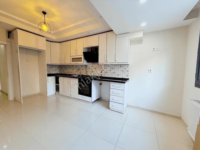 Ergenekon Mahallesinde Satılık 3+1 Daire